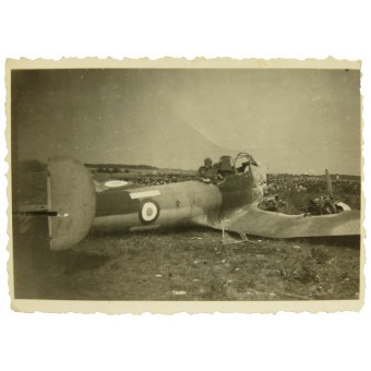 Notgelandetes französisches Flugzeug Potez 63.11. Espenlaub militaria